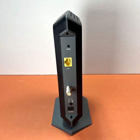 NETGEAR Nighthawk CM1000 – DOCSIS 3.1 Gigabit Cable Modem - Picture 5 of 6